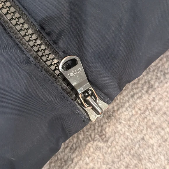 EUC Pajar Girls Navy Puffer Coat with Faux Fur Hood - Picture 4 of 10